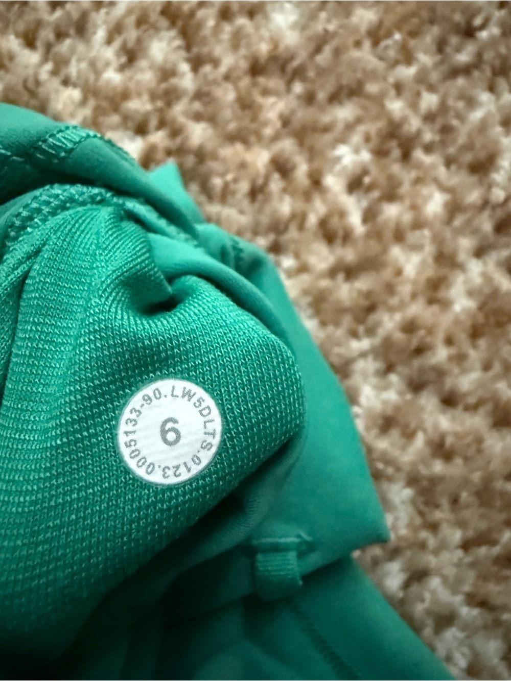 Lululemon Wunder Train HR Tight 25” size 6